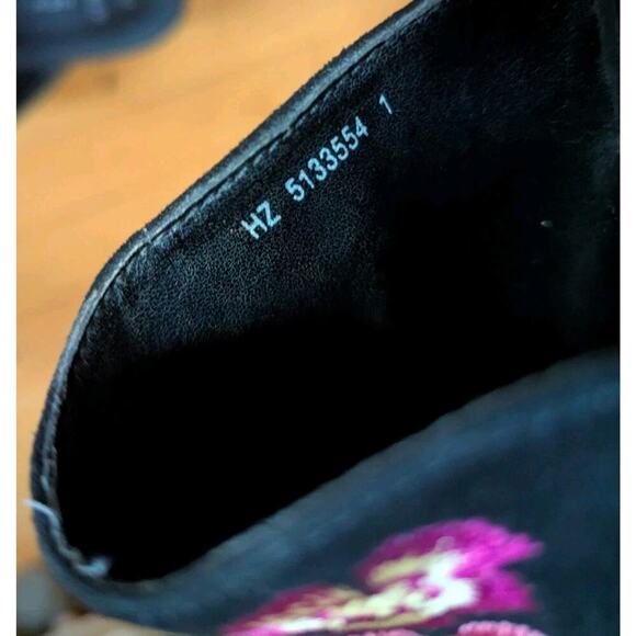 New Look Black Suedette Floral Embroidered Mule Sandals Open Toe Block Heel Sz 7 - Picture 8 of 10